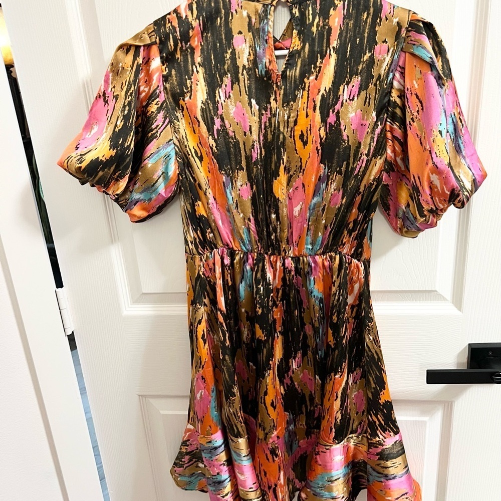 NWT THML satin puff sleeve mini dress - Picture 7 of 9